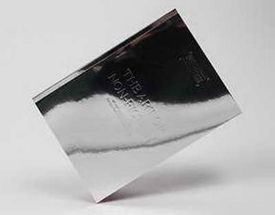 Apple меняет правила обучения ИИ, чтобы порадовать Трампа. Вводится новое отношение к вакцинации, инклюзивности, разнообразию